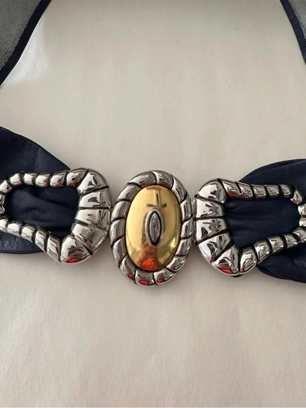 VINTAGE DAME BLUE LEATHER STATEMENT BUCKLE WASIT BELT